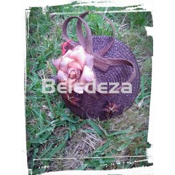 DIADEMA CON TOCADO EN TONOS CHOCOLATE FLOR BRILLOS - Imagen 1