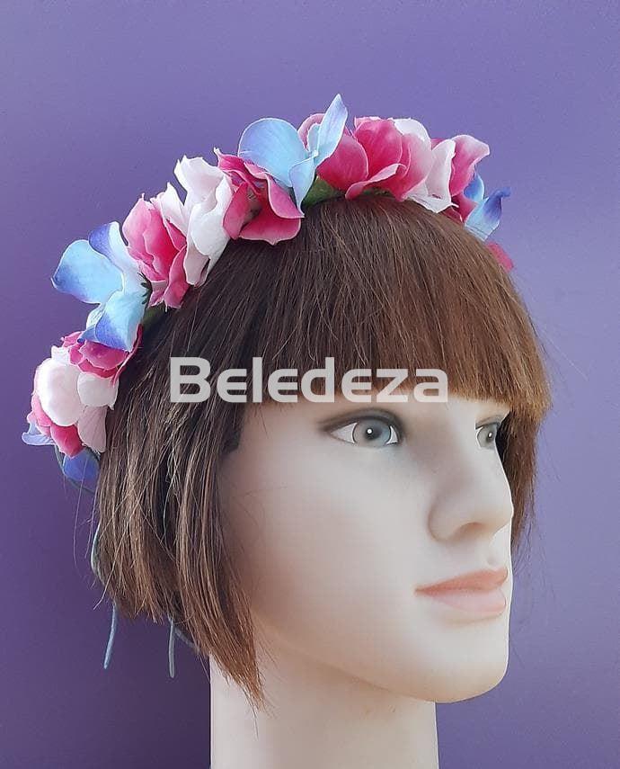 DIADEMA/CORONA AJUSTABLE DE FLORES - Imagen 1