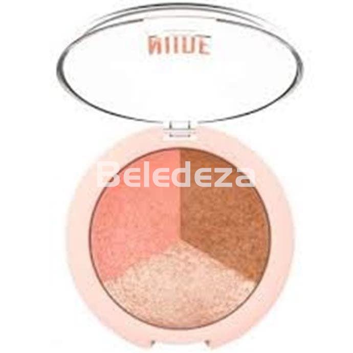 NUDE LOOK BAKED TRIO FACE POWDER Polvo facial Trio Colorete/ Bronceador/ Iluminador - Imagen 2