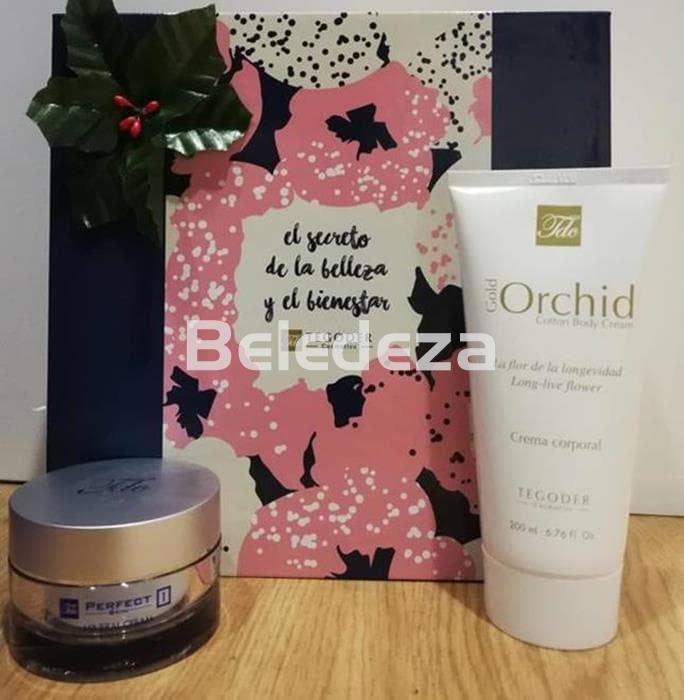 PACK GOLD ORCHID Pack Cuidado Facial y Corporal La Longevidad de tu Cuerpo y Rostro - Imagen 1