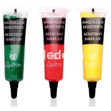RESISTANT MAKE UP Maquillaje Resistente  LAUKROM - Imagen 1